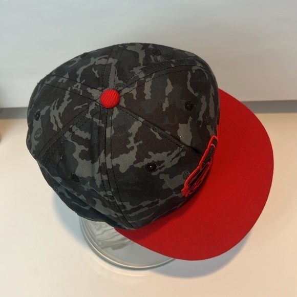 Neff Snap Back Hat - Picture 3 of 5